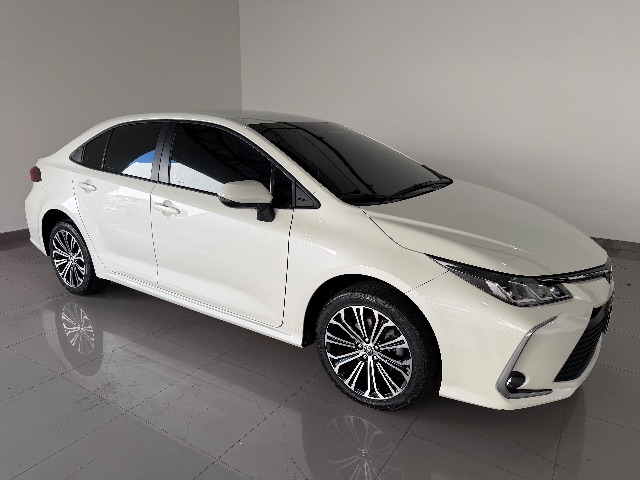 30Corolla XEi 2.0 Flex 16V Aut.